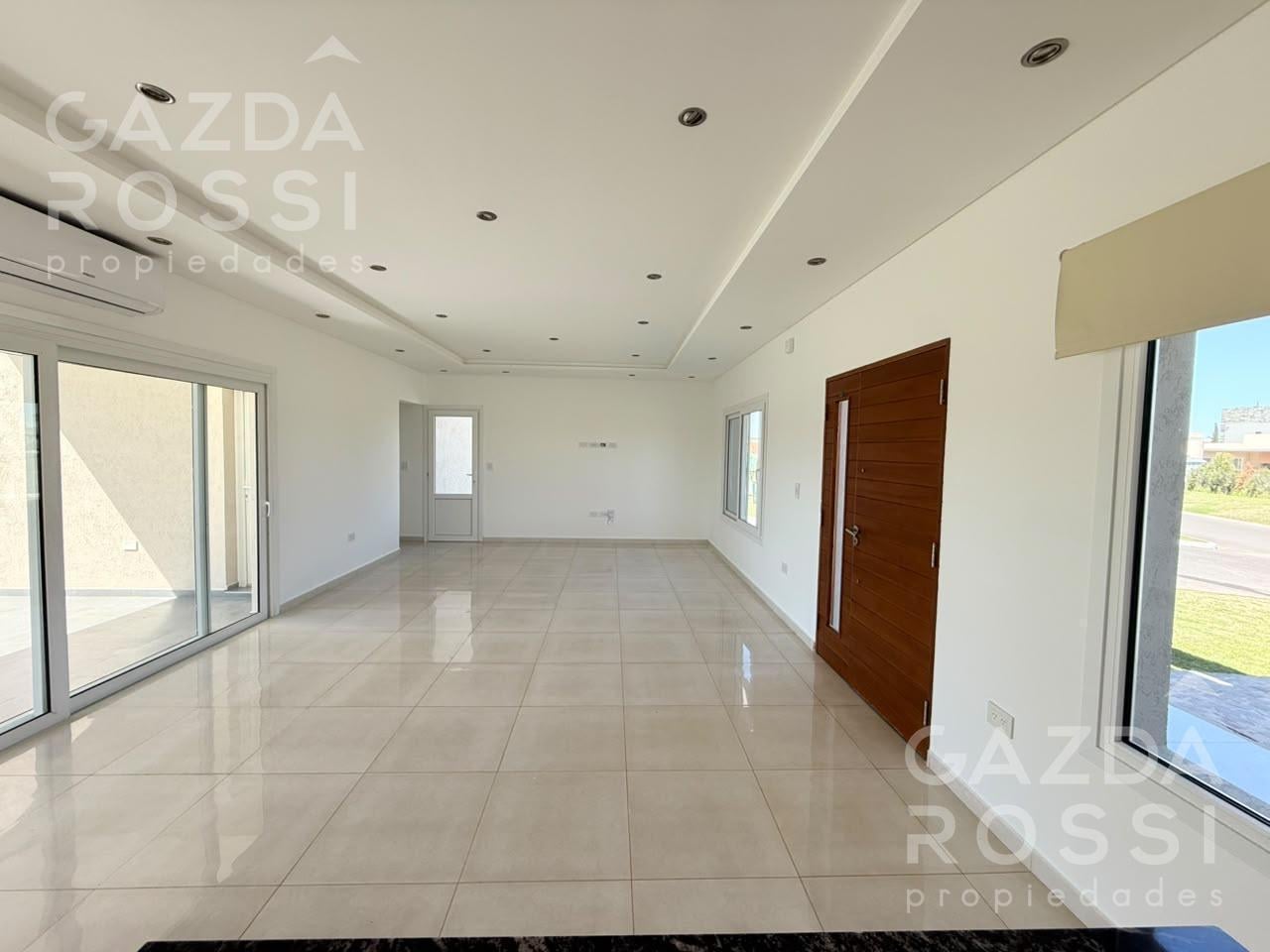 Foto de Propiedad en venta de 4 ambientes en Santa Inés, Canning, imagen 2
