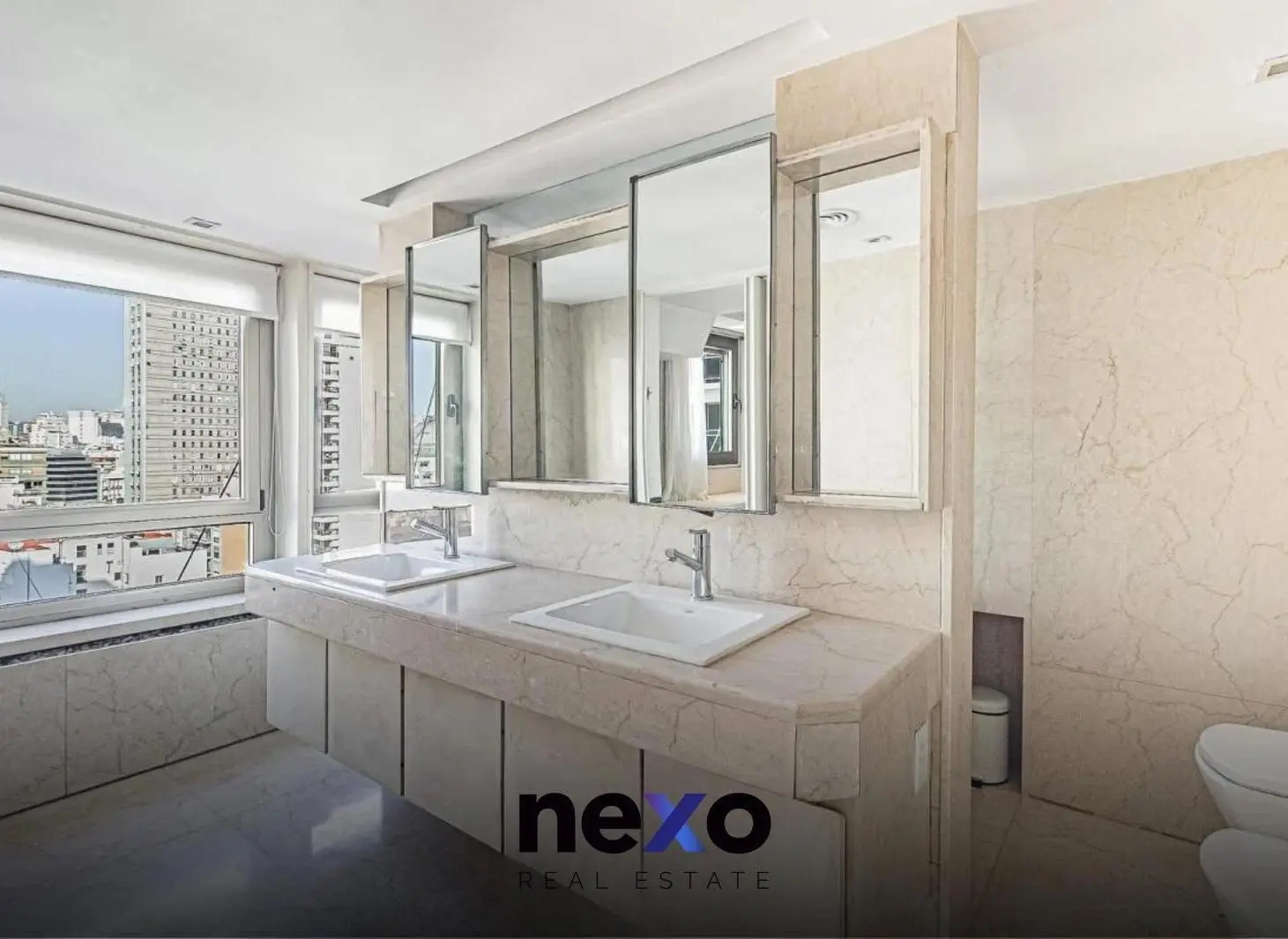 Venta Penthouse con Piscina y Parrilla Propia en Recoleta 8