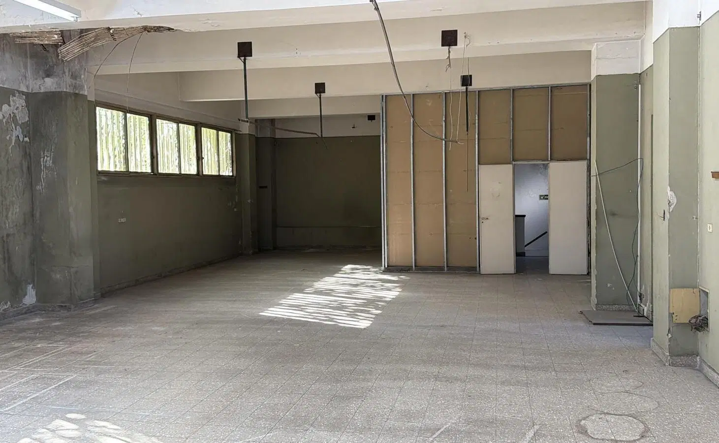 Venta de Local en Esquina sobre Lote Propio 4