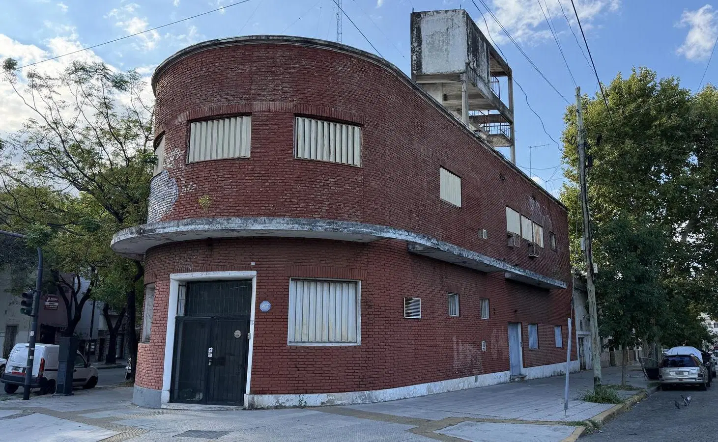 Venta de Local en Esquina sobre Lote Propio 3
