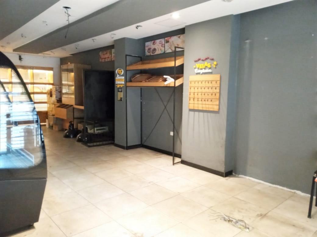 Foto de Excelente Local Comercial de 287m2 sobre Av. Cordoba y Av. Callao, imagen 4