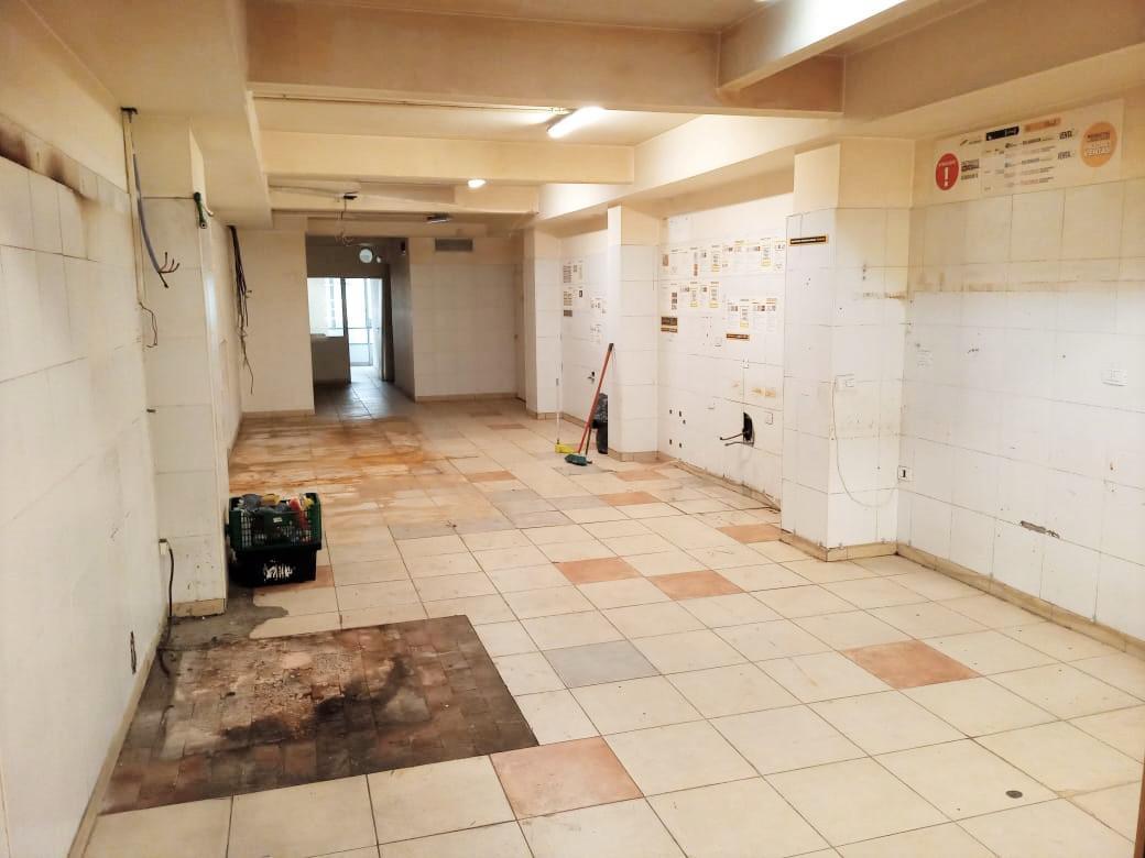 Foto de Excelente Local Comercial de 287m2 sobre Av. Cordoba y Av. Callao, imagen 3