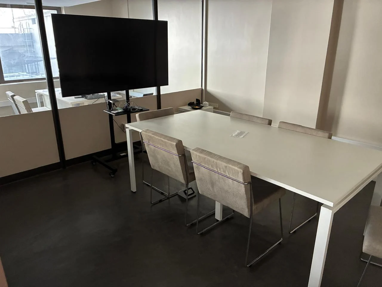 Foto de Suipacha 1067 Piso 2 - Oficina en Venta/Alquiler, imagen 3