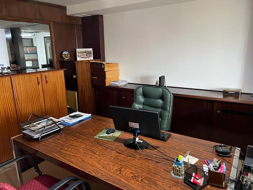 Foto de CALLAO 1016 PISO 12 - FRENTE - OFICINA EN VENTA CON RENTA, imagen 4