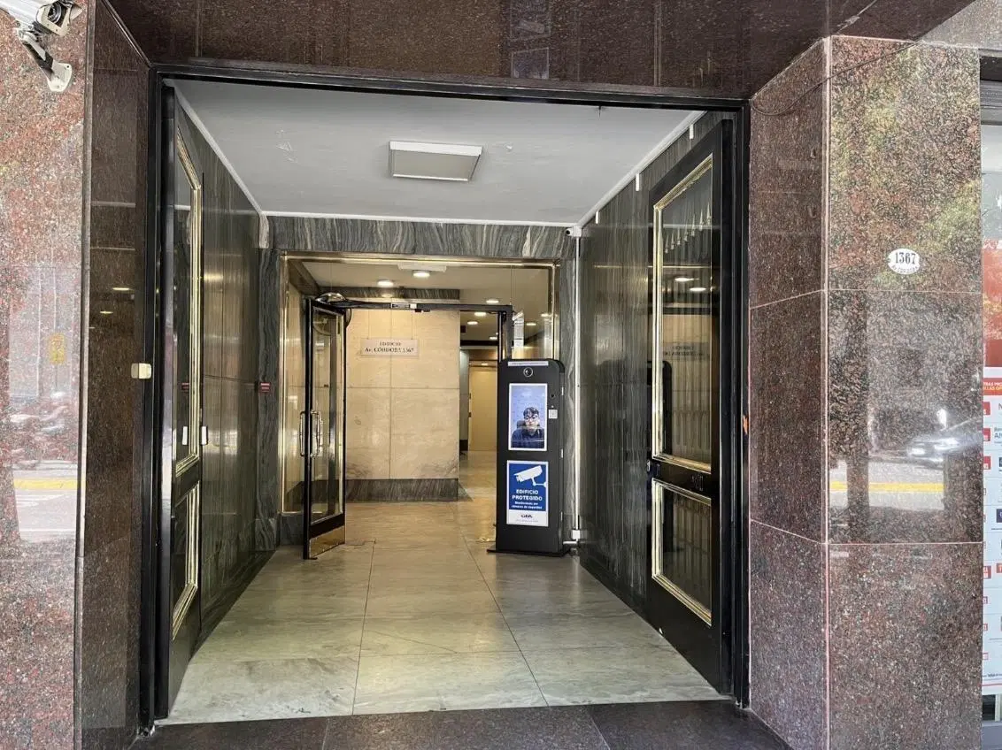 Av. Cordoba 1367 Piso 12 - Oficina en Venta 5