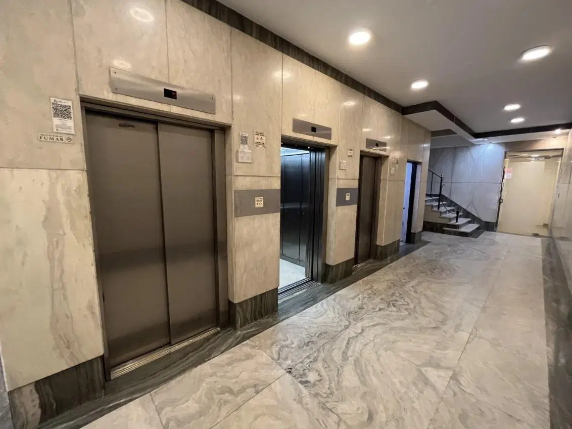 Av. Cordoba 1367 Piso 12 - Oficina en Venta 4