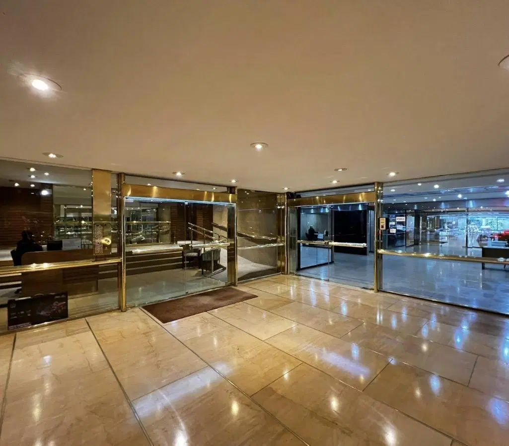 Av. Santa Fe 1970 - Oficinas - Consultorios - Apto todo destino 2