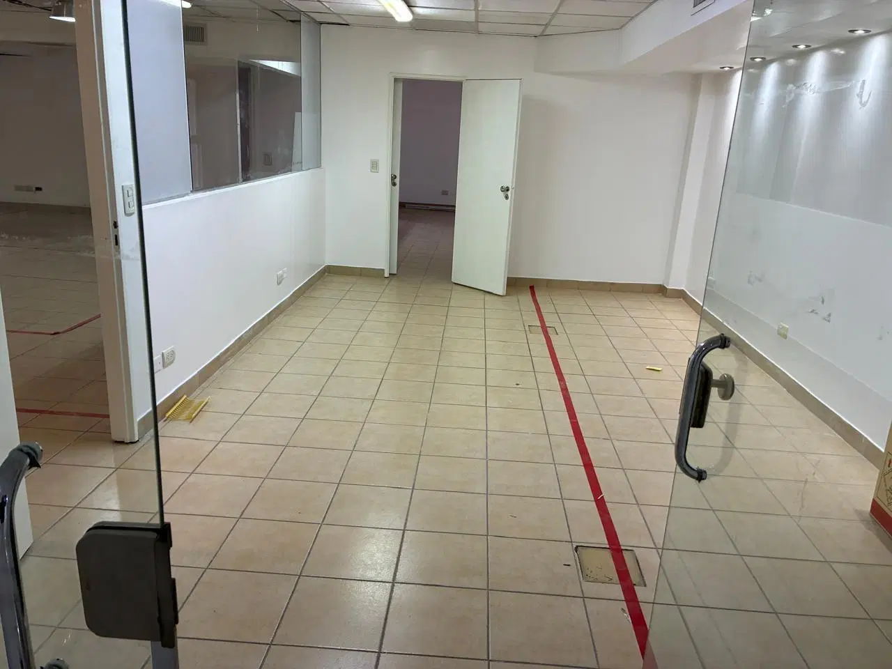 Av. Santa Fe 1970 - Oficinas - Consultorios - Apto todo destino 1