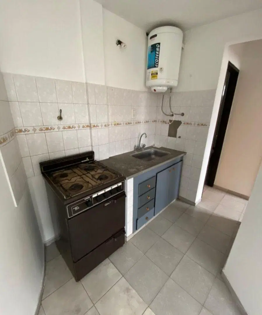 DEPARTAMENTO 1 dormitorio en ALQUILER en calle 62 y 23 de La Plata 4