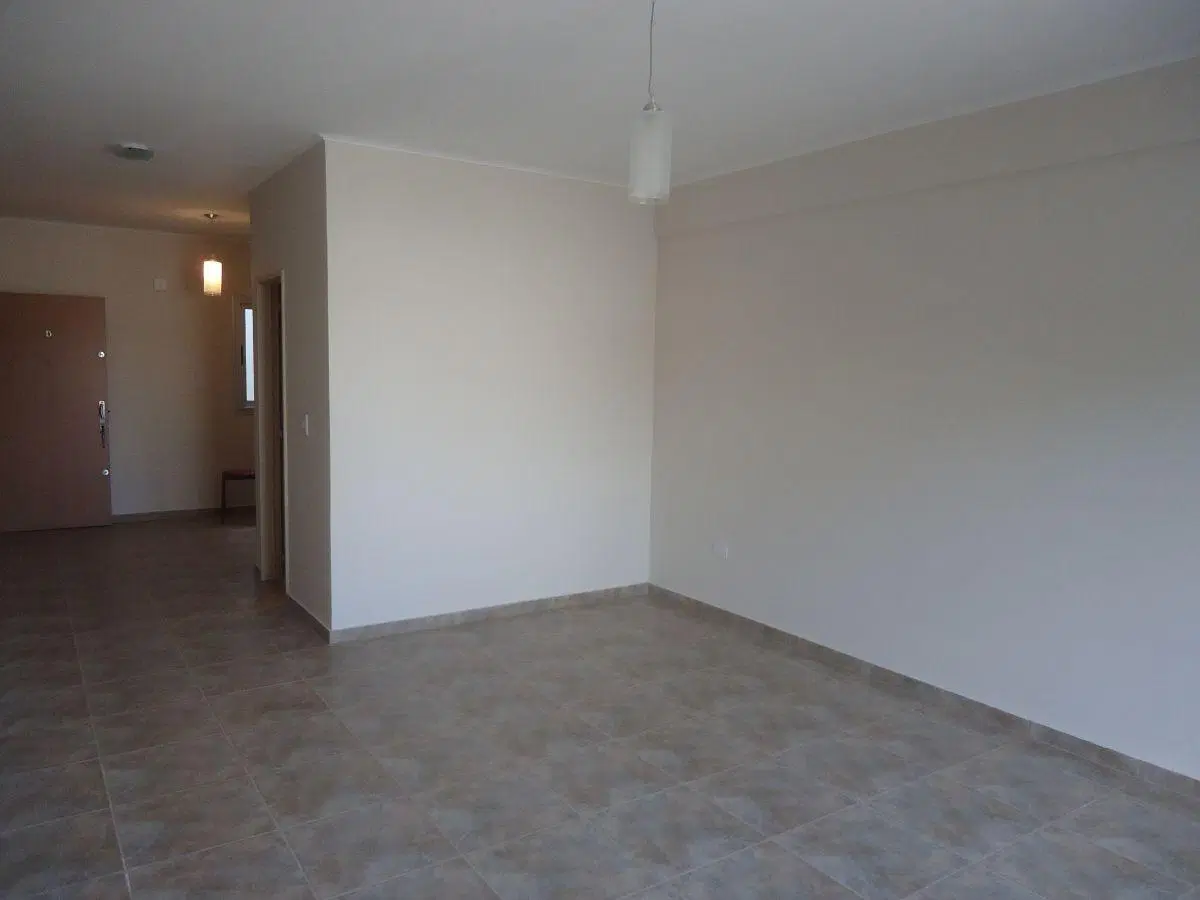 DEPARTAMENTO monoambiente en ALQUILER, en calle 18 y 56 de La Plata. 5