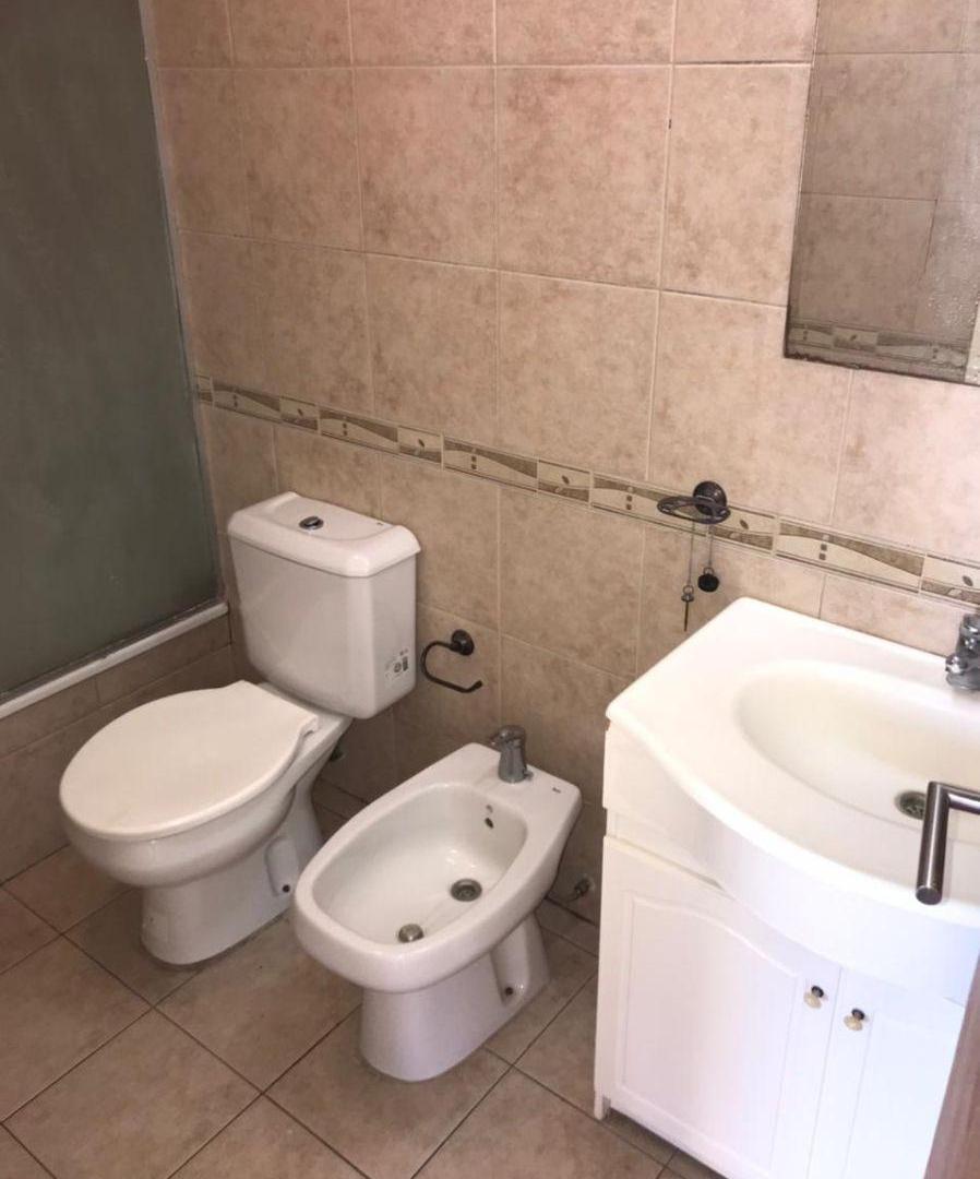 Foto de DEPARTAMENTO 1 dormotorio en ALQUILER, en calle 30 y 38 de La Plata, imagen 5
