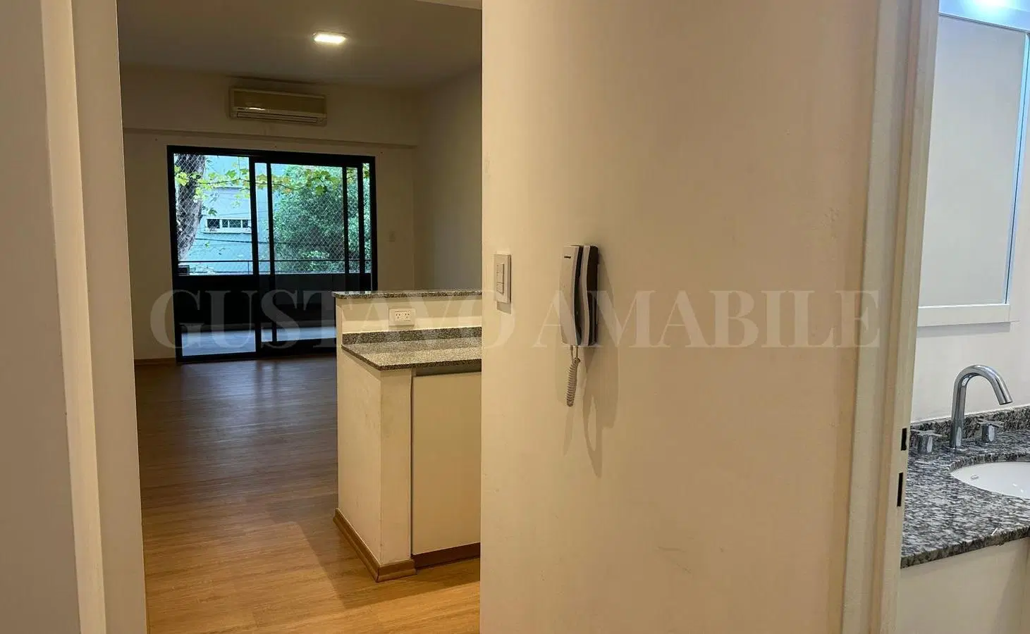 Alquiler 2 Ambientes Moderno Balcon Vestidor y Toilette 4