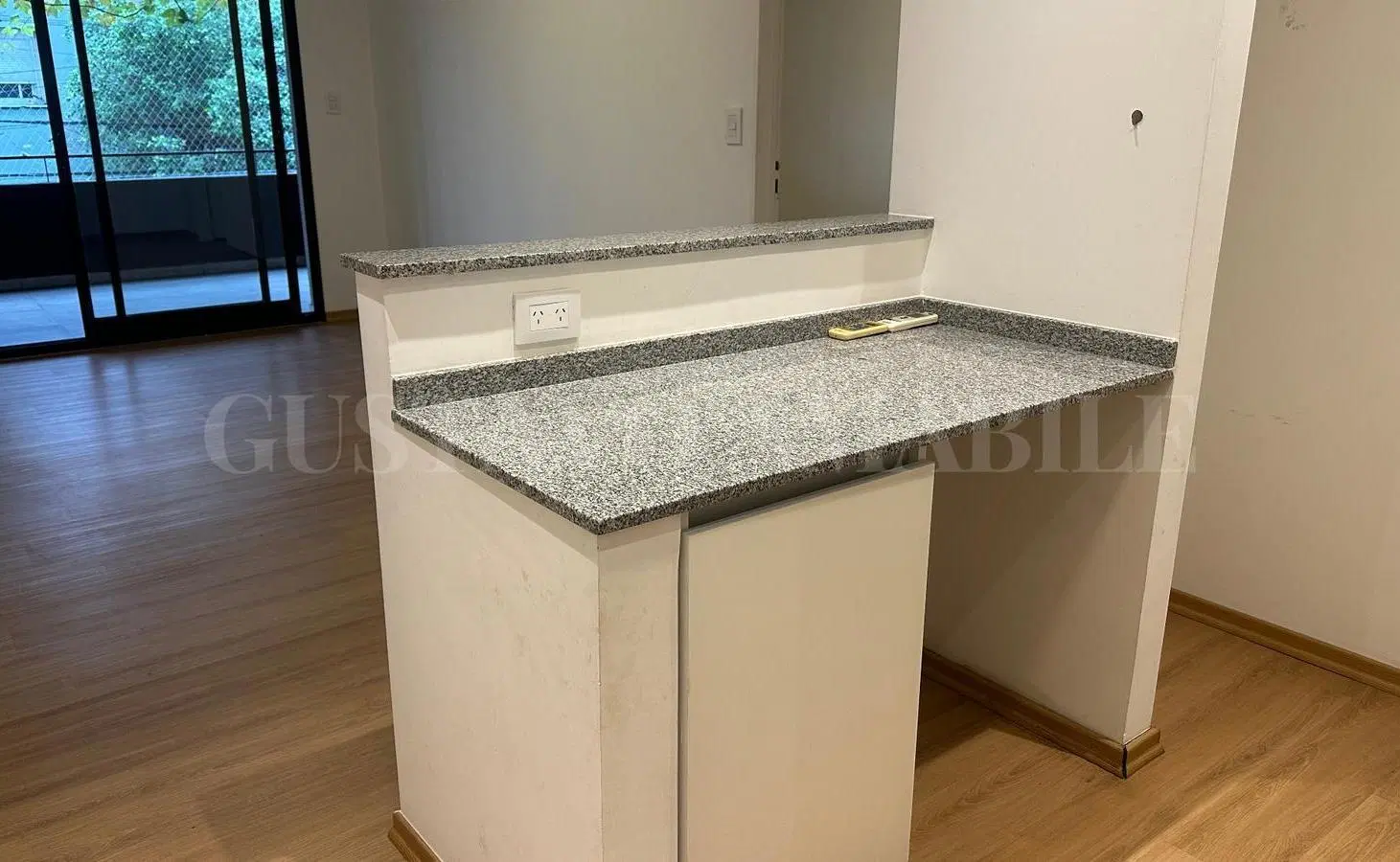 Alquiler 2 Ambientes Moderno Balcon Vestidor y Toilette 3