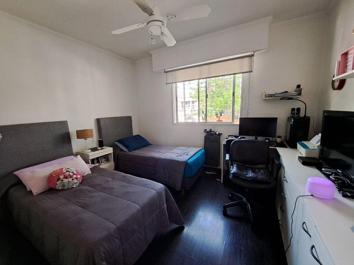 Departamento 3 Ambientes con Balcon en Venta 2