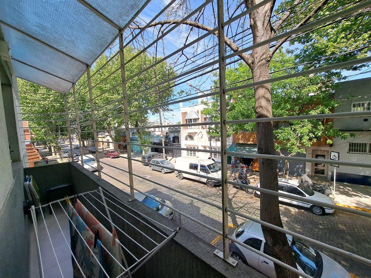 Departamento 3 Ambientes con Balcon en Venta 5