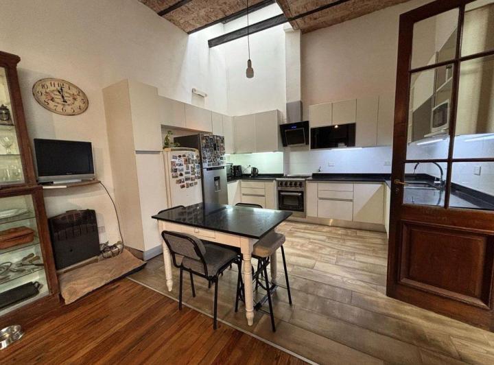 Venta Casa 6 Ambientes, con Patio y Terraza. 4