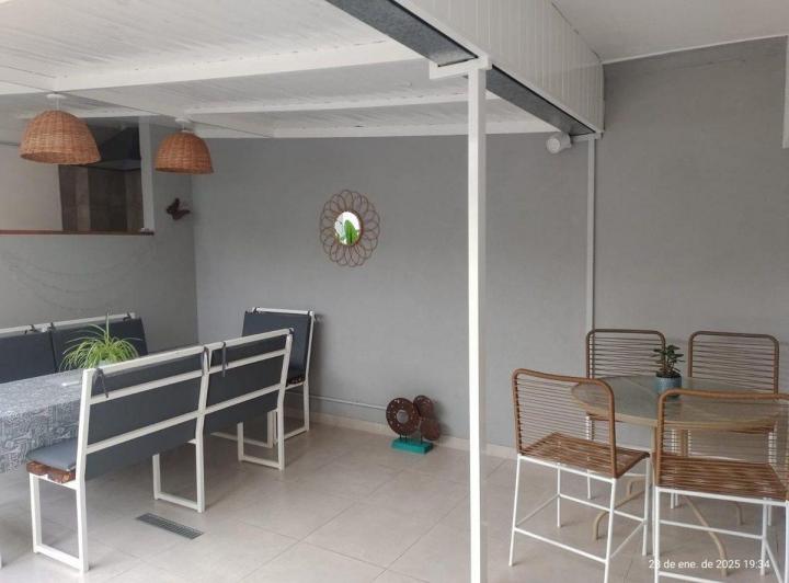 Departamento 4 ambientes con quincho y patio Boedo 4
