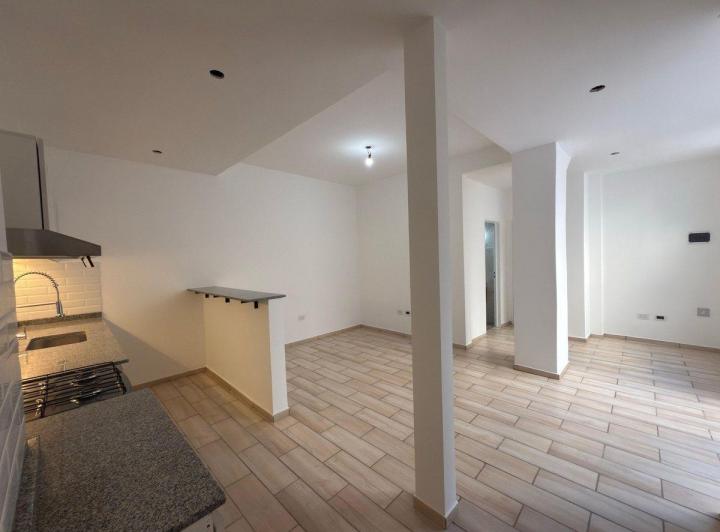 Venta PH 3 ambientes patio Villa Pueyrredon 4