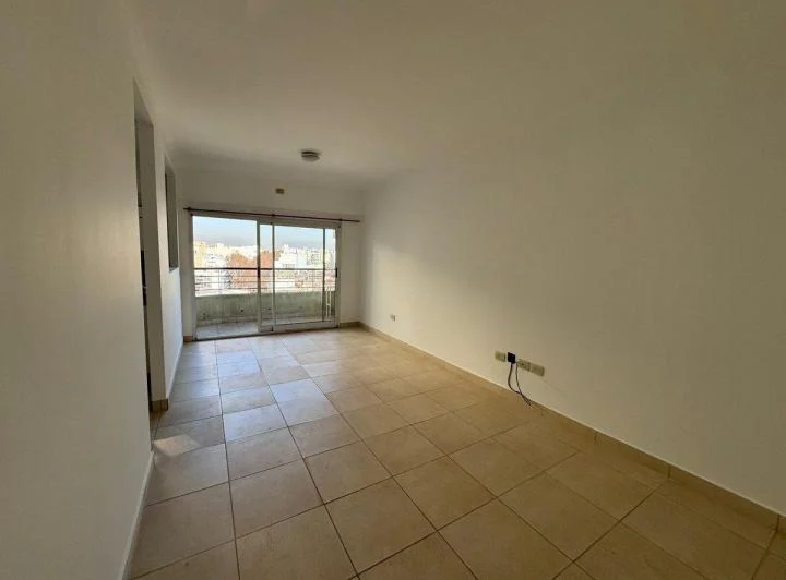 Venta 2 ambientes con balcón amplio Villa Ortuzar 1