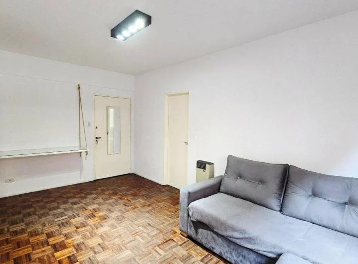 Venta departamento dos ambientes, Belgrano 1