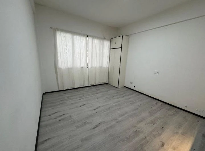 Alquiler Monoambiente Liniers Apto profesional 2