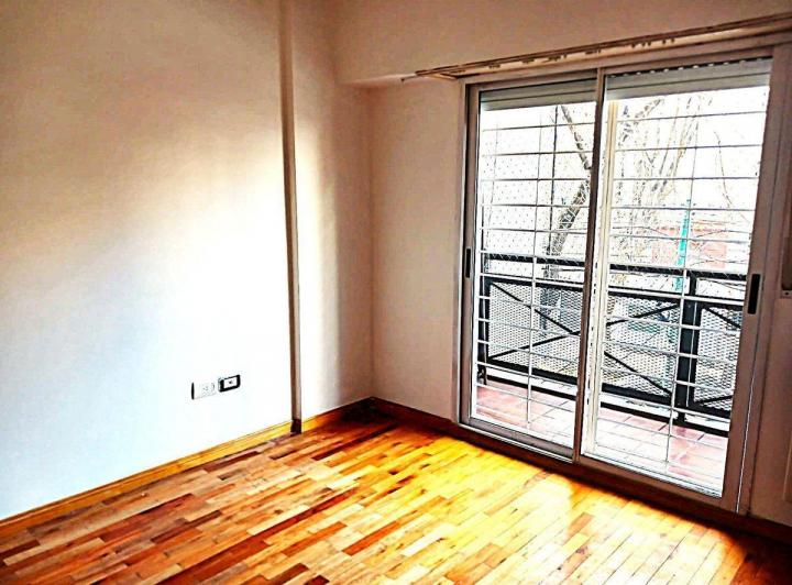 ALQUILER DEPARTAMENTO  DOS AMBIENTES A LA CALLE 5