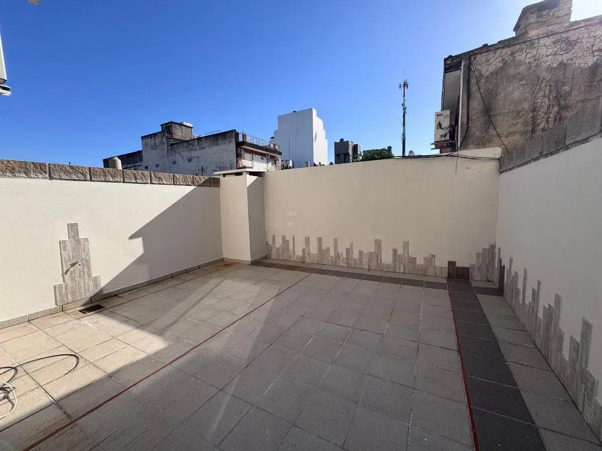 Venta Monoambiente divisible patio V Pueyrredon 2