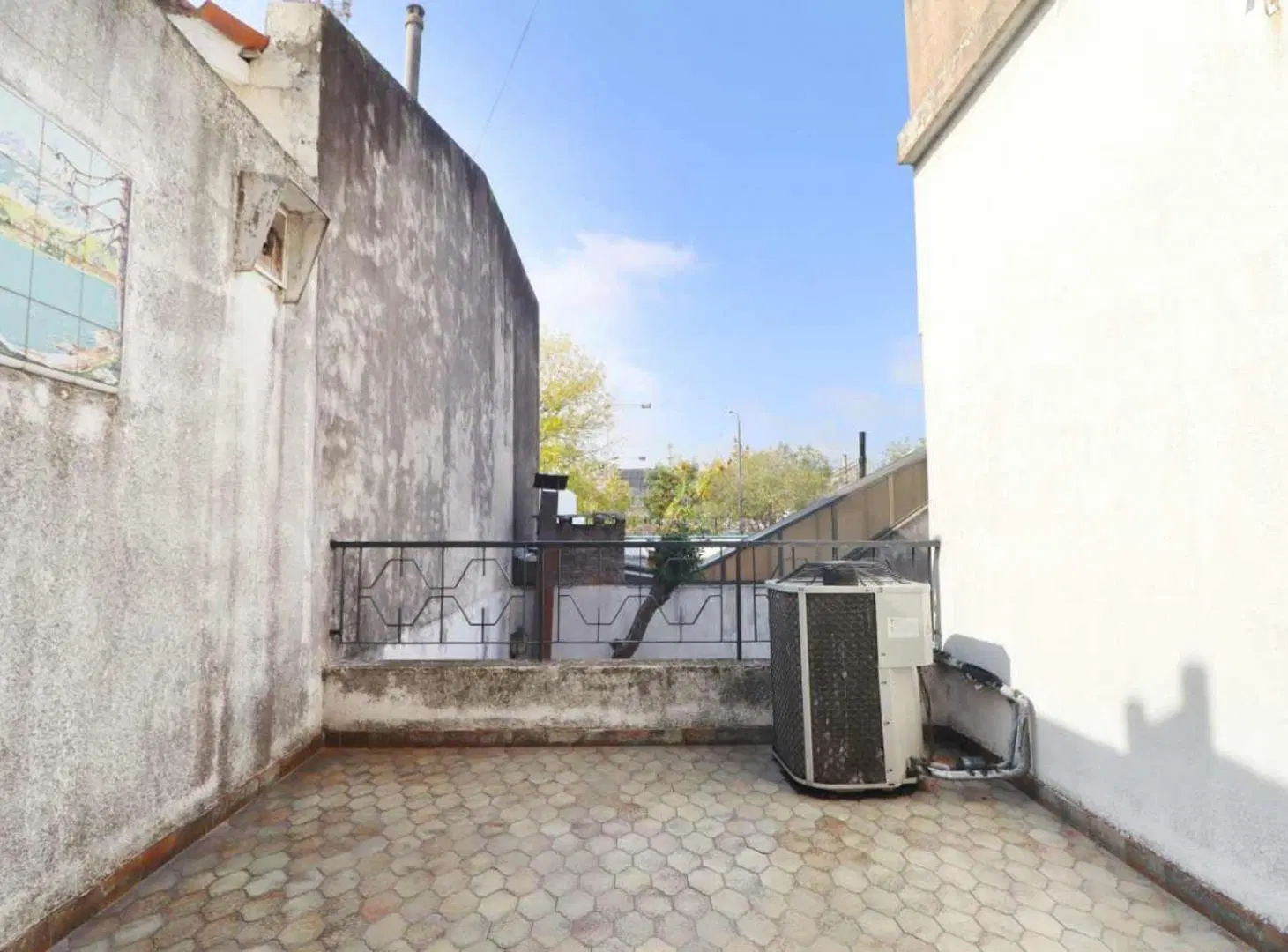 Venta casa 7 ambientes cochera terraza, Versalles 4