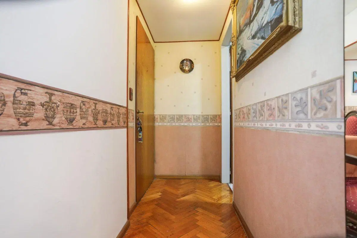Departamento 4 ambientes cochera y balcón Belgrano 4
