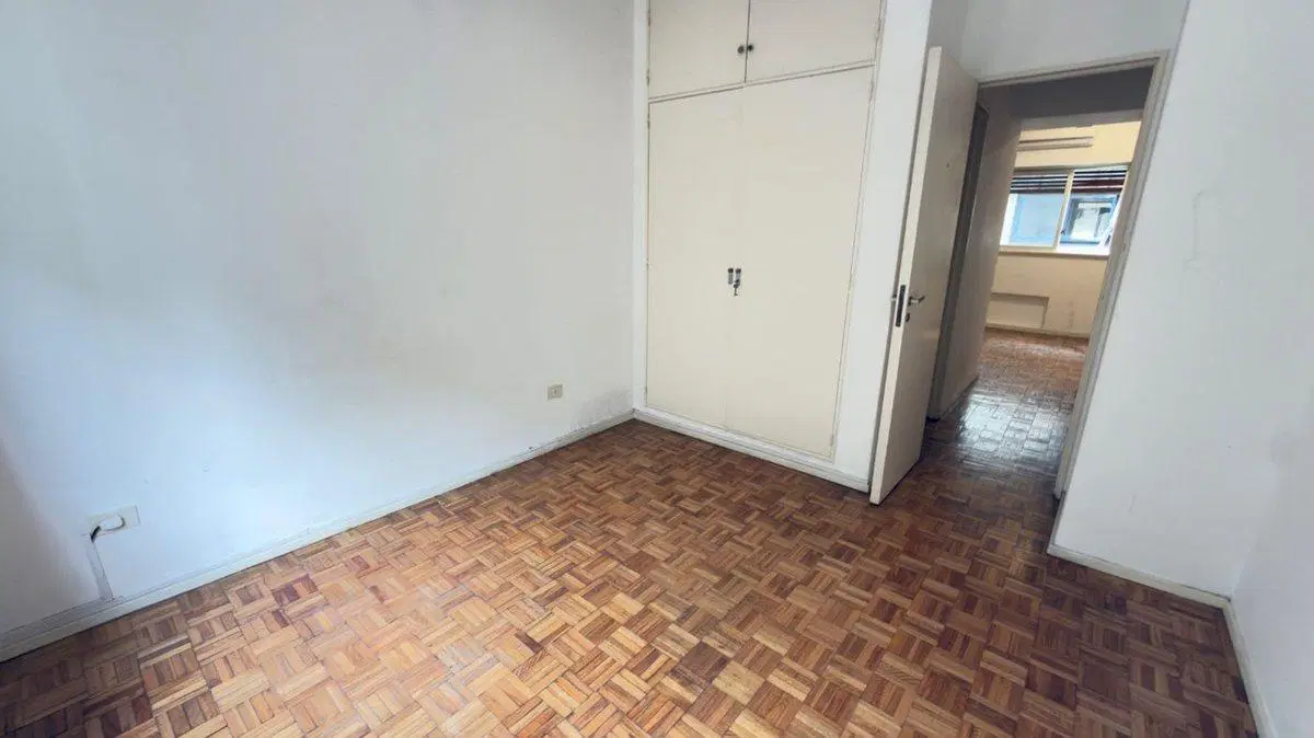 Venta departamento 2 ambientes en Microcentro 3