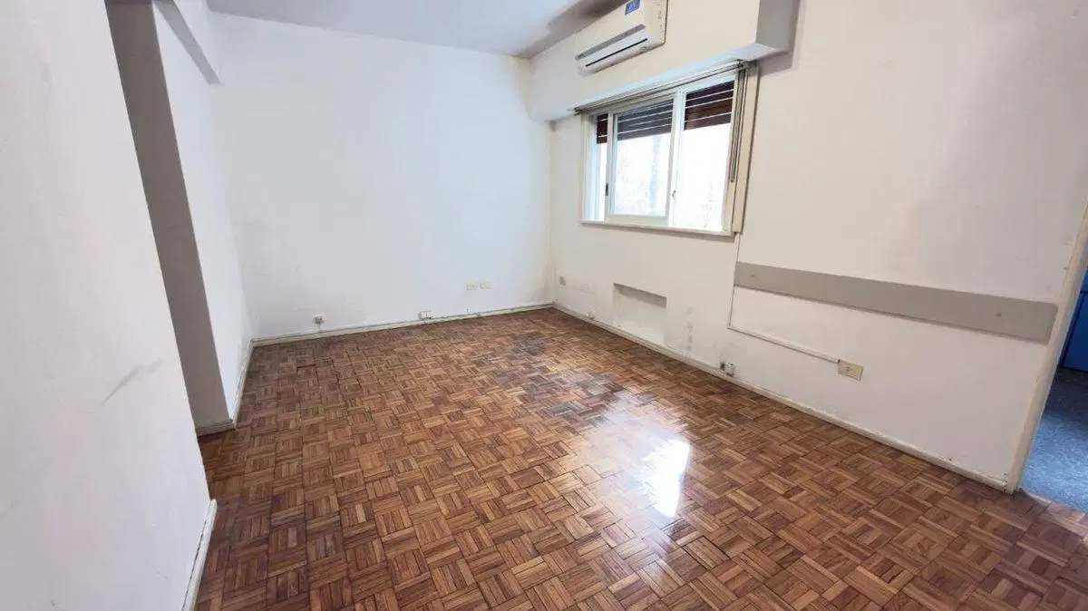 Venta departamento 2 ambientes en Microcentro 5