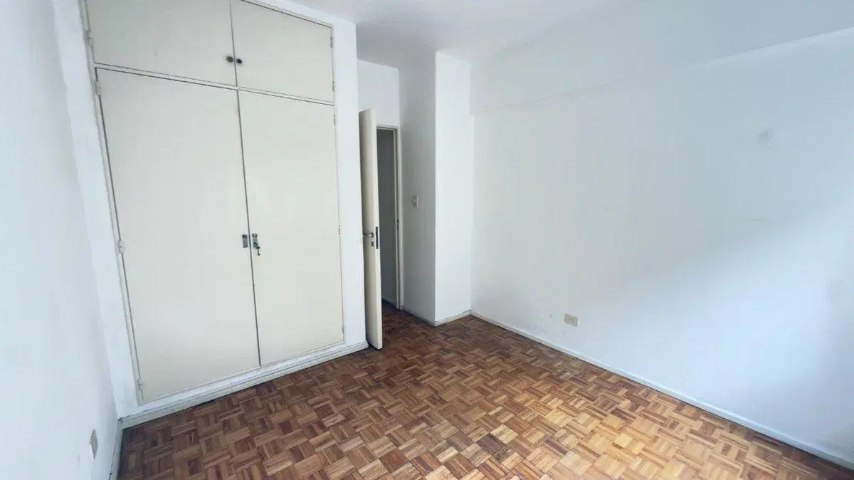 Venta departamento 2 ambientes en Microcentro 2