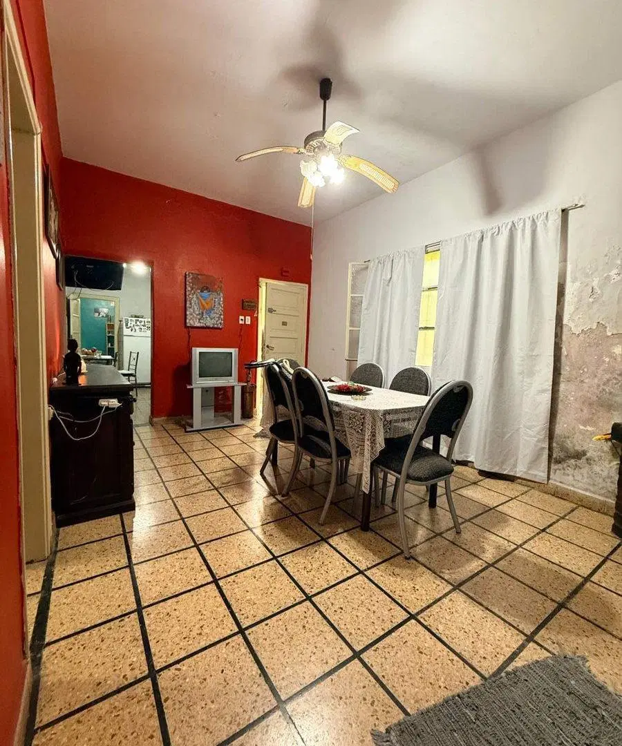 VENTA CASA LOTE PROPIO VILLA MAIPU A REFACCIONAR 4