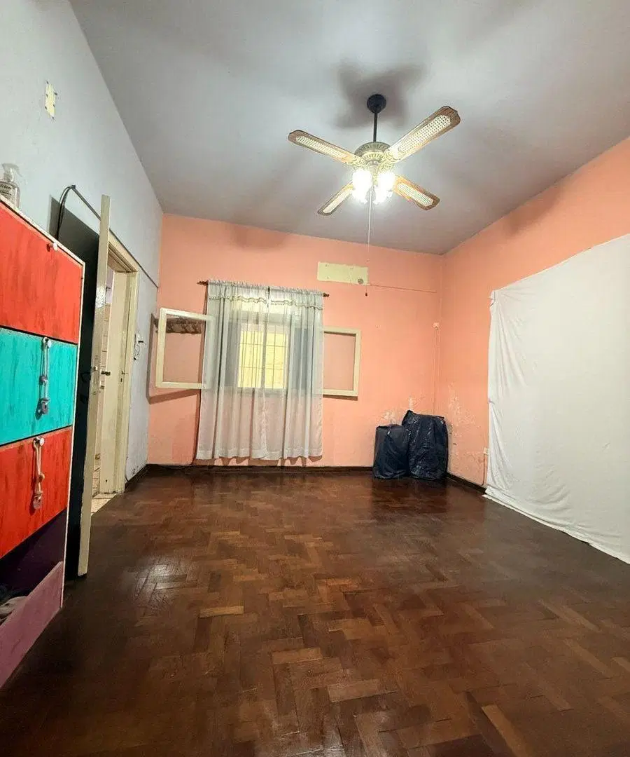 VENTA CASA LOTE PROPIO VILLA MAIPU A REFACCIONAR 2