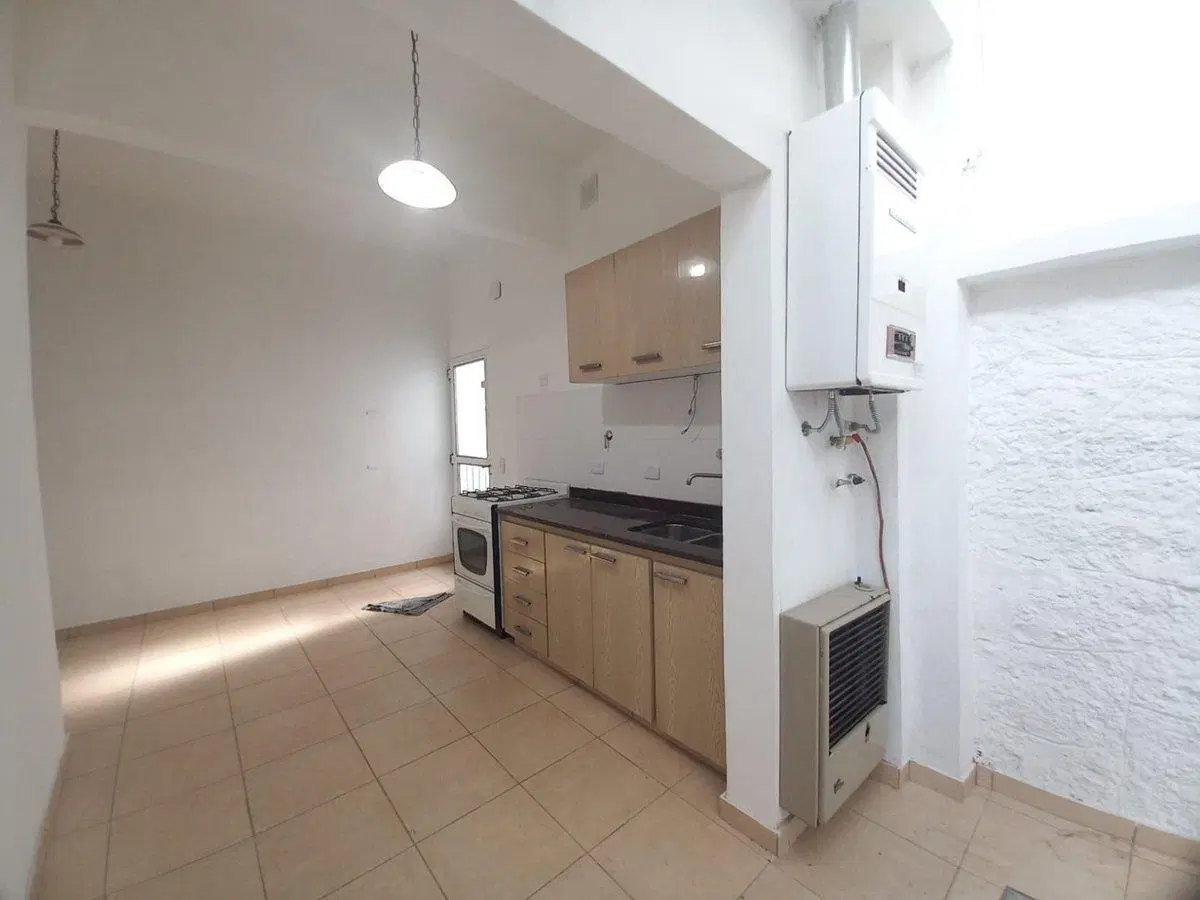 Venta ph 3 amb con terraza en Santos Lugares 4