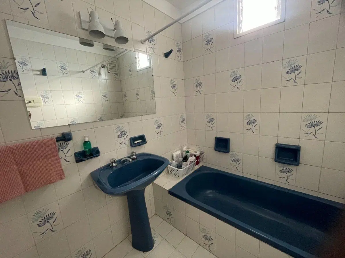 EN VENTA Impecable 3 Ambientes con Cochera Doble 4