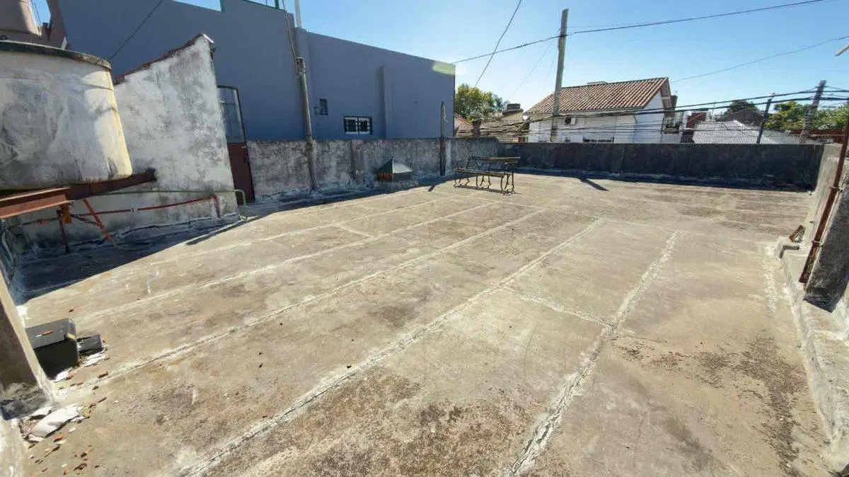 Venta casa a refaccionar en Martinez 4