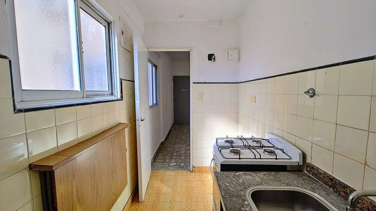 VENTA DEPARTAMENTO 2 AMBIENTES  POMPEYA 5