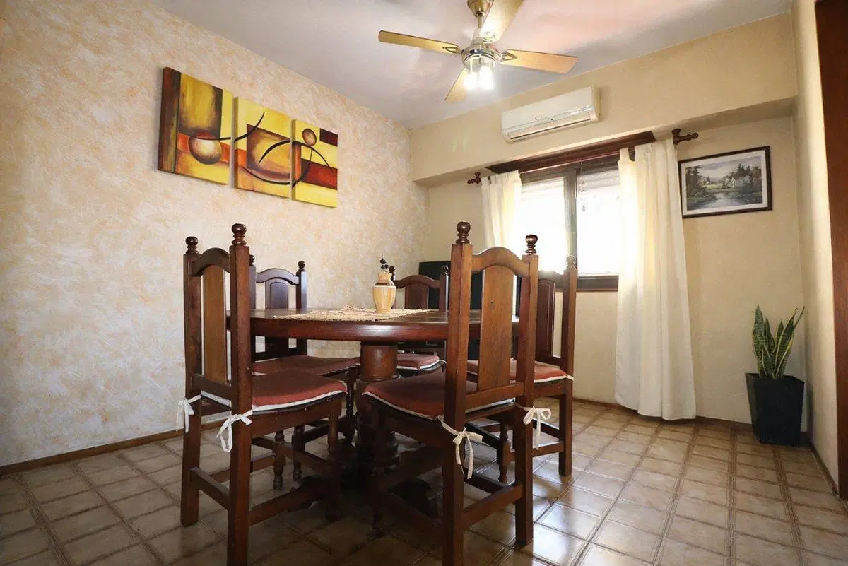 VENTA DEPARTAMENTO TRES AMBIENTES CON COCHERA 5