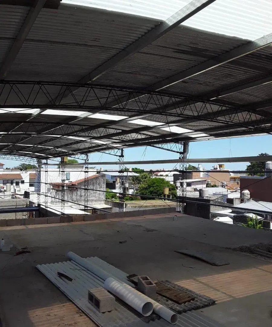 Venta Galpón en José León Suárez 3