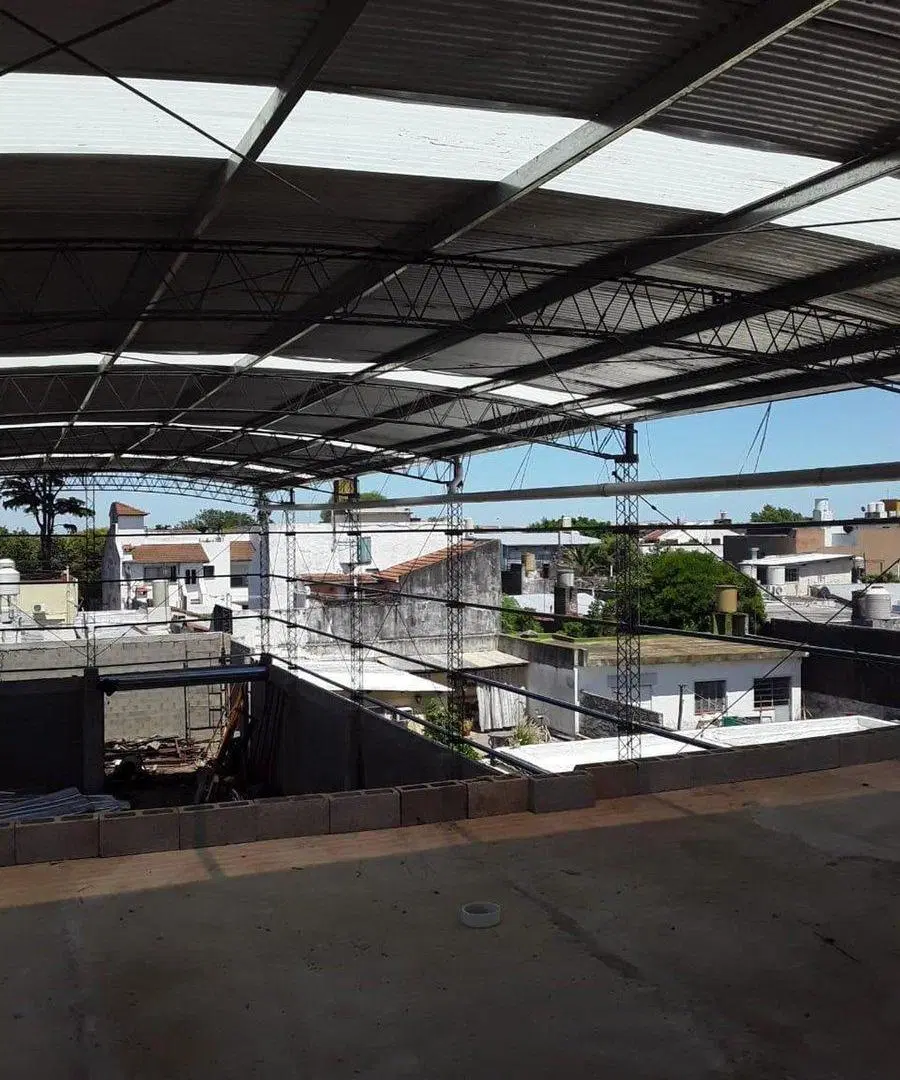Venta Galpón en José León Suárez 5