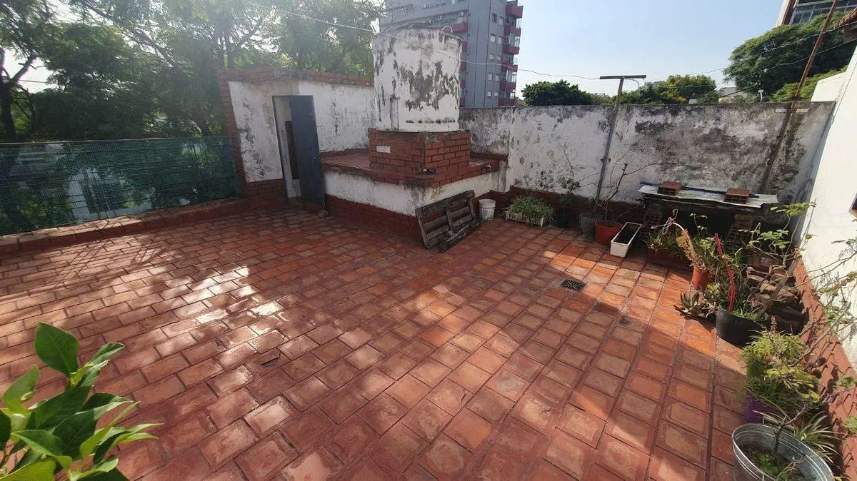 Venta PH 4 ambientes Pompeya 4