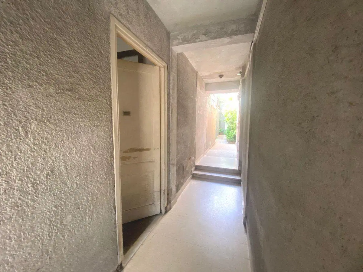 VENTA PH 2 AMB Y MEDIO AL FRENTE C/ PATIO - CABA 3