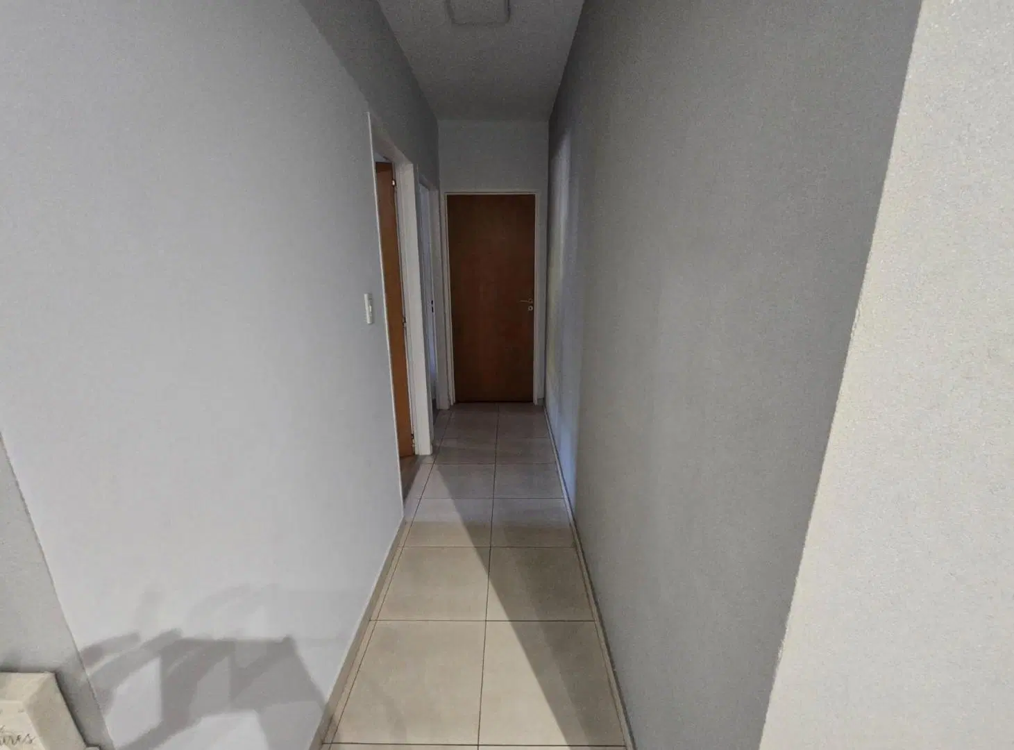 Venta departamento 3 ambientes con Patio y Cochera 4