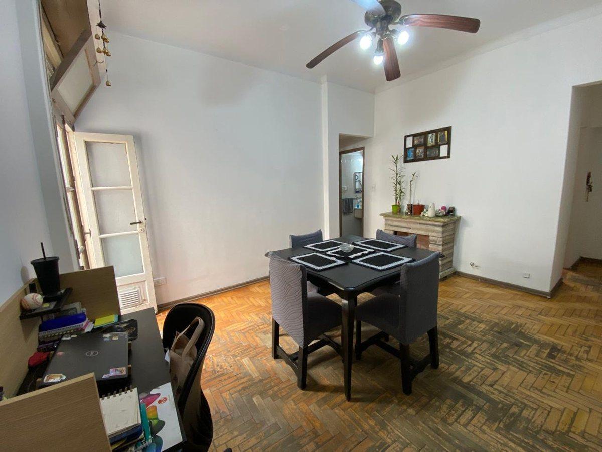 VENTA PH 3 AMB. CON 2 PATIOS, Y JARDÍN COMÚN.