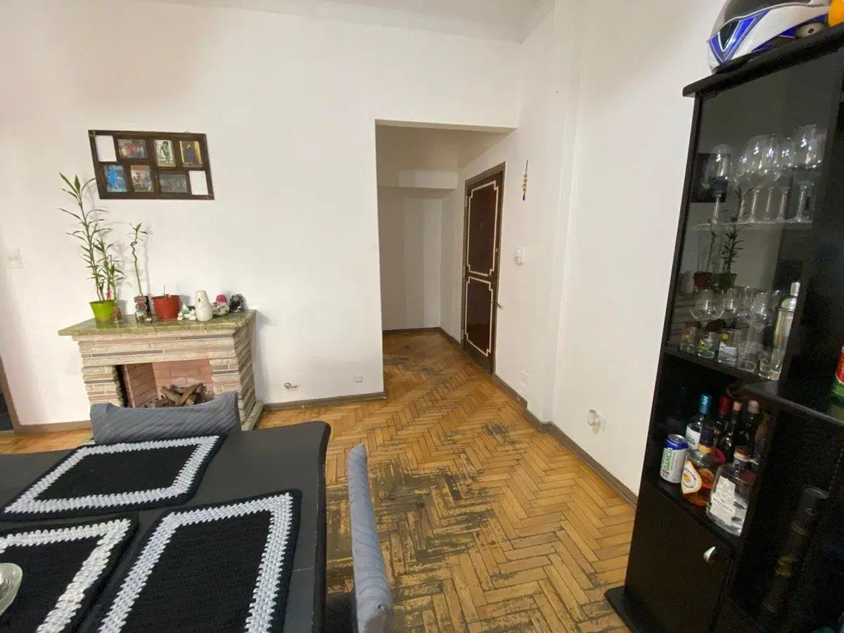 VENTA PH 3 AMB. CON 2 PATIOS, Y JARDÍN COMÚN. 5