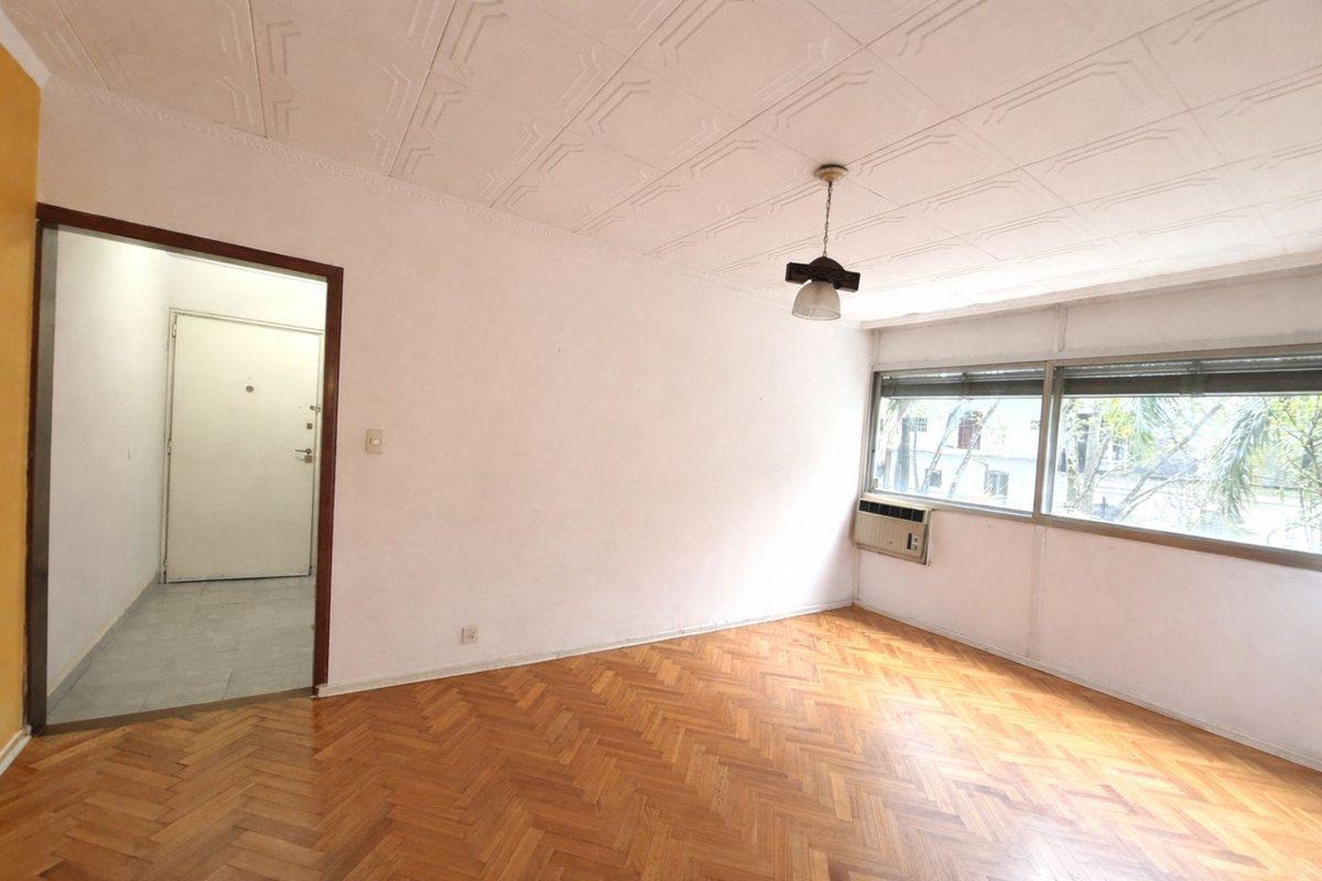 Venta Departamento 3 ambientes Flores - Luminoso