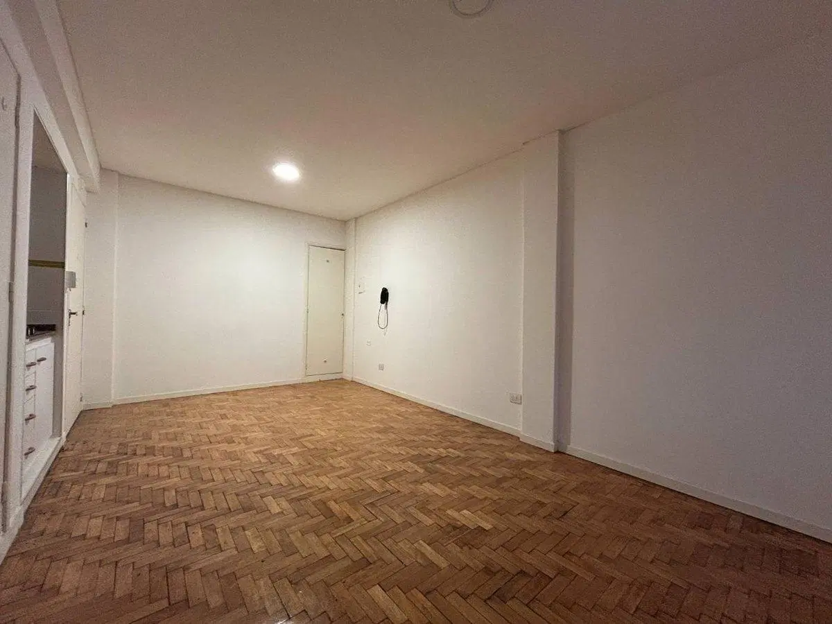 Monoambiente en venta San Nicolas 5