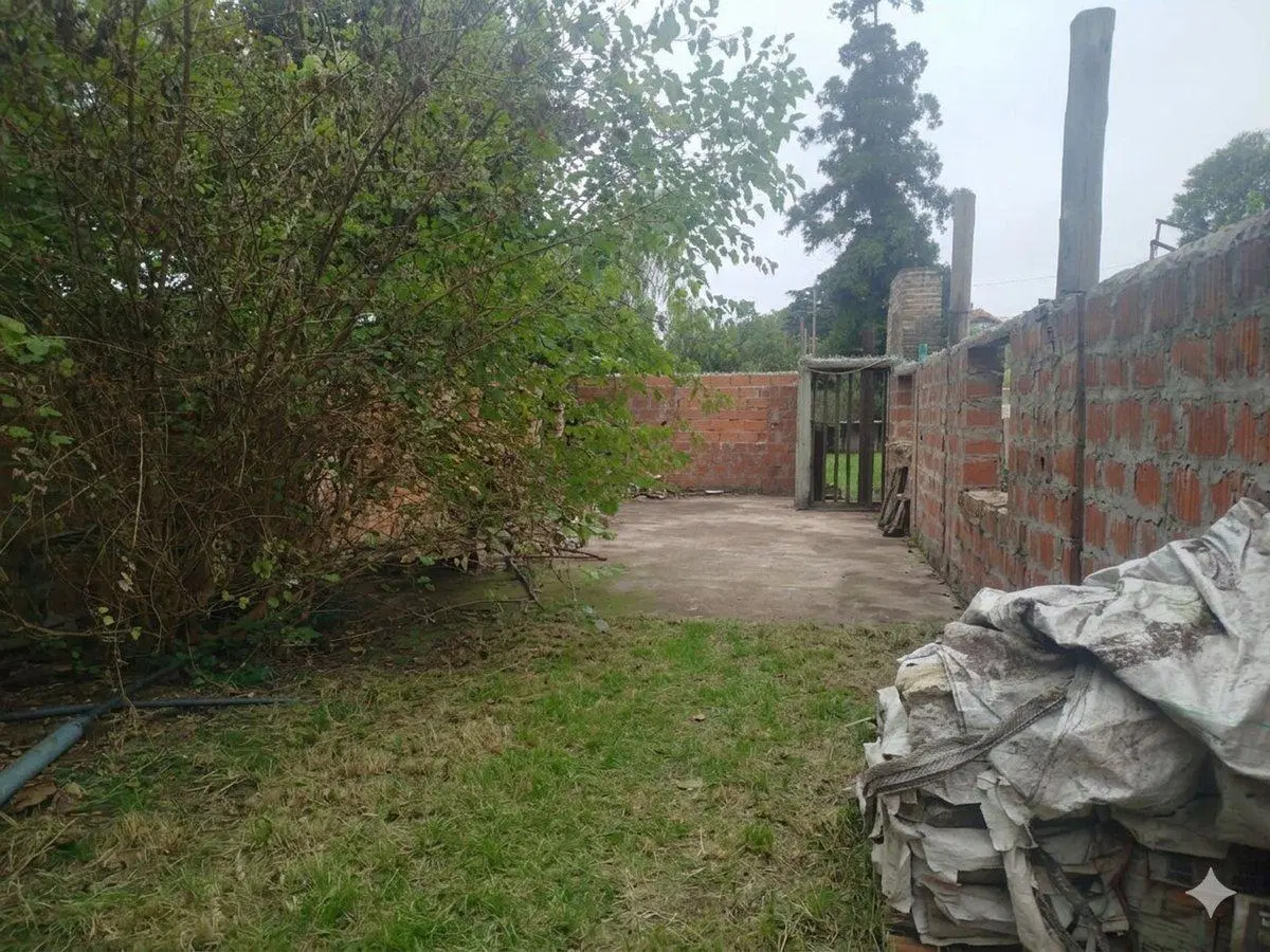 OPORTUNIDAD TERRENO GRAL RODRIGUEZ 4