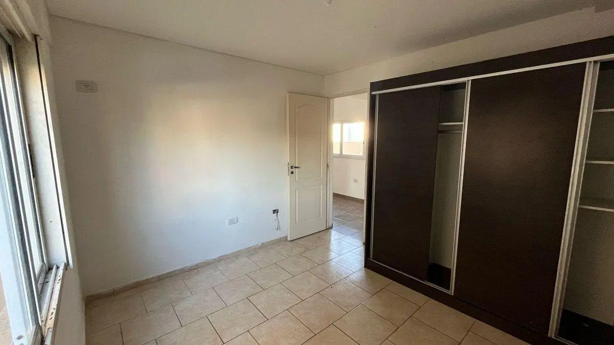 Alquiler departamento 3 amb. en Santos Lugares 4